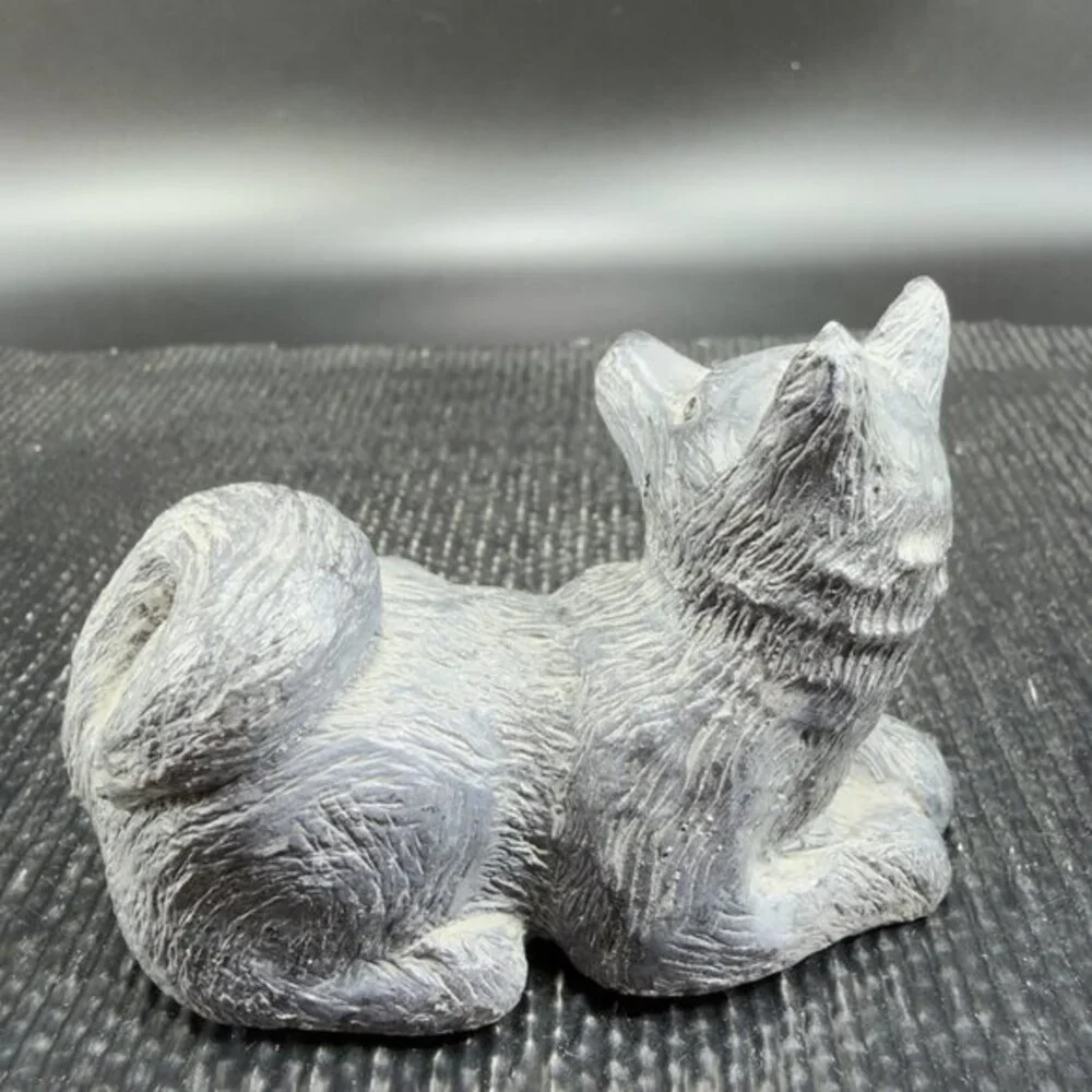 The‎ Wolf Original Soap Stone Sculpture Hand Carved Canada Husky Akita Dog VTG
